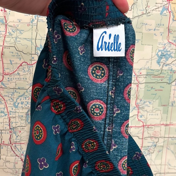 Vintage pull on patterned skirt size small - Picture 5 of 8